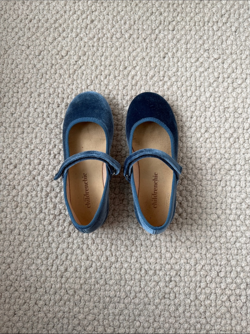 Children chic Blue Velvet Mary Jane Kids Shoes.